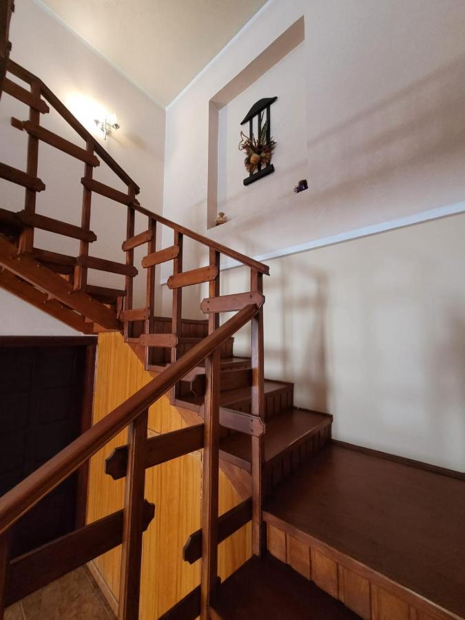 Casa Basu Villa Байле Херкулане Екстериор снимка